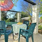 Stone House Oreb's - Two Bedroom Stone House With Terrace And Garden View