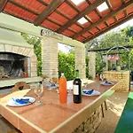 Stone House Oreb's - Two Bedroom Stone House With Terrace And Garden View Vela Luka