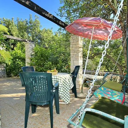 Ferienhaus Stone House Oreb's - Two Bedroom Stone House With Terrace And Garden View *