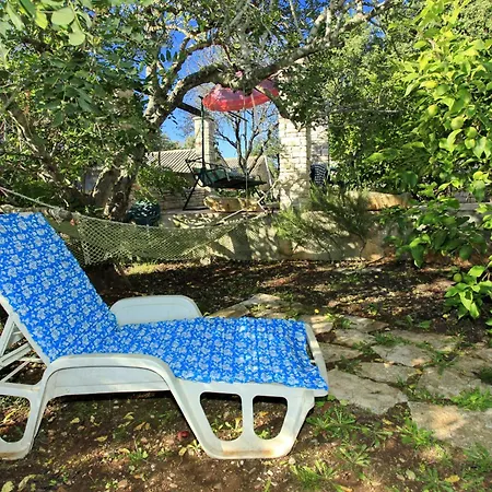 Stone House Oreb's - Two Bedroom Stone House With Terrace And Garden View *